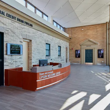 Dawn and Jacques Lipson Welcome Center