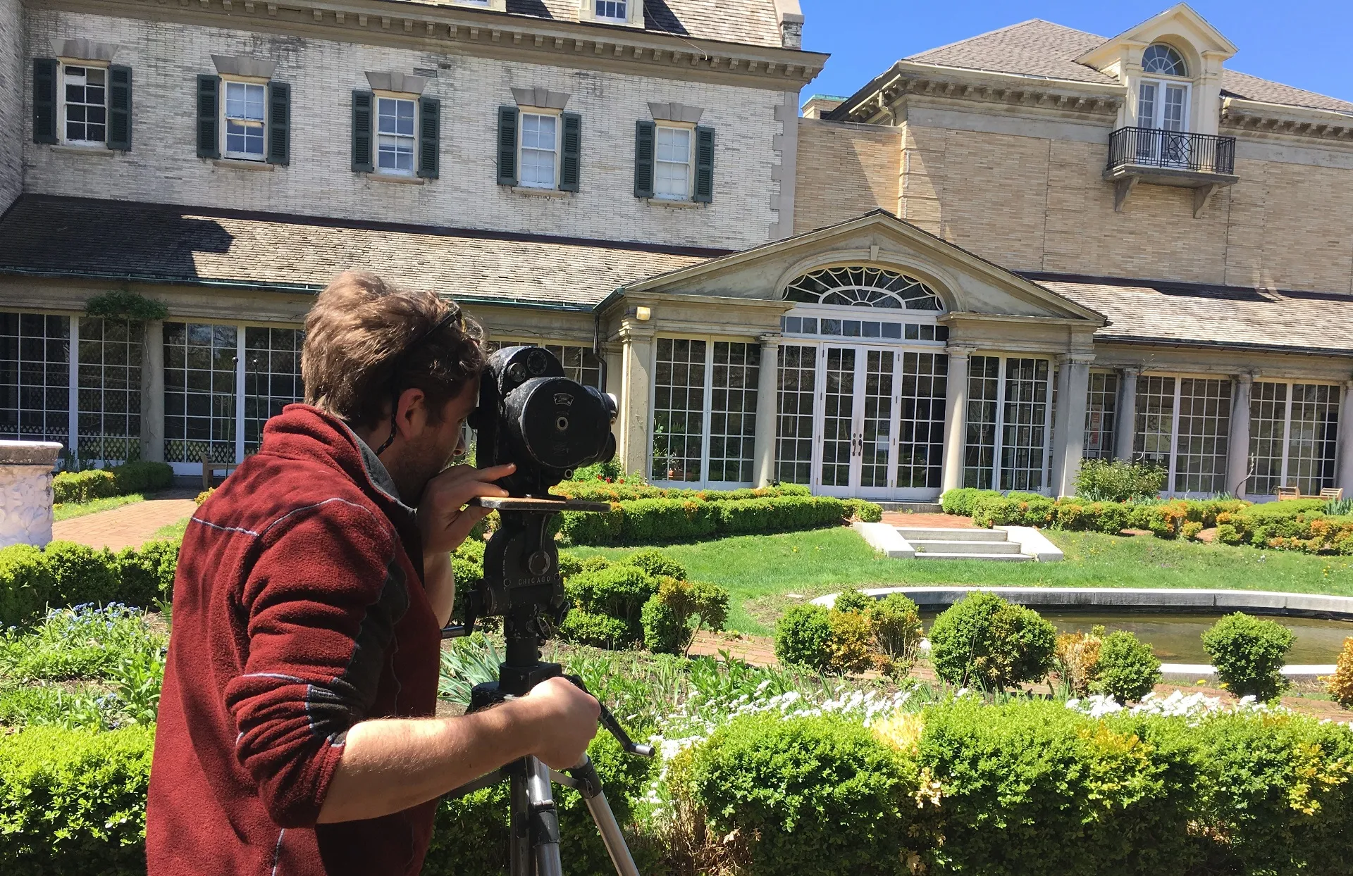 Photographer in the terrace garden