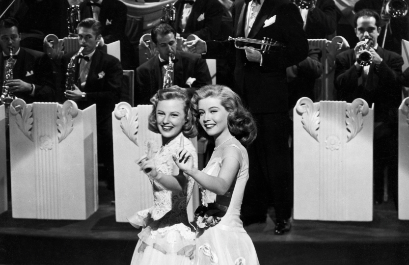 Still from Two Girls and a Sailor (1944) 