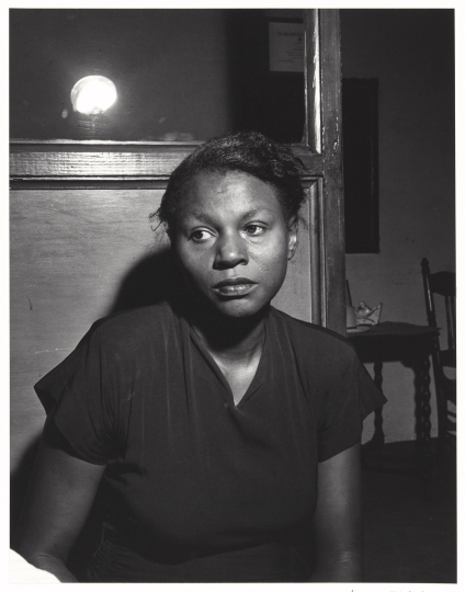 Marion Palfi image Wife of the Lynch Victim
