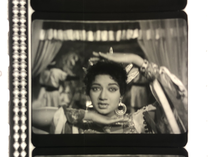 Film reel with the 1960 film Saltanat.