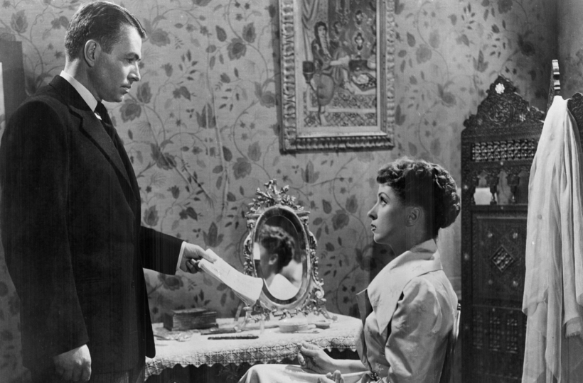 still from Five Fingers