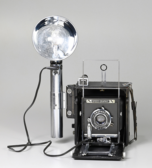 Folmer Graflex Corporation (Rochester, New York, 1926–1973). Anniversary Speed Graphi¬c with Graflex Flash Synchronizer, 1941. Gift of Graflex, Inc.