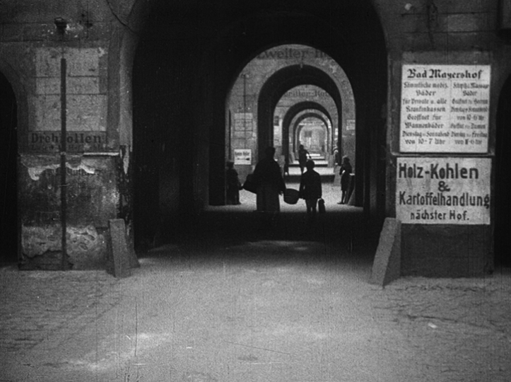 Still from Lazlo Moholy-Nagy film