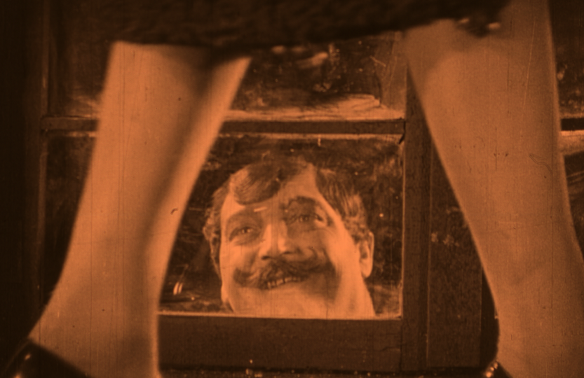 still from Die freudlose Gasse