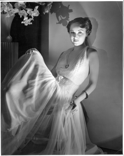 George Hurrell (American, 1904–1992). Fay Wray, 1935. Gelatin silver print. George Eastman Museum, accession.