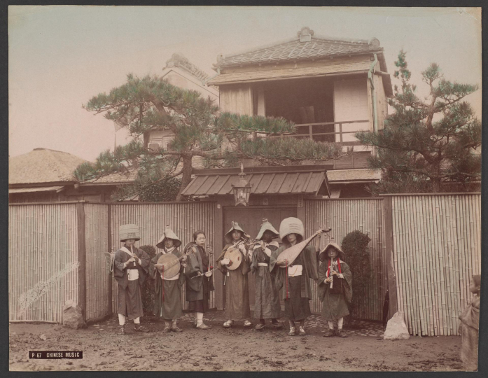 Albumen print of musicians 