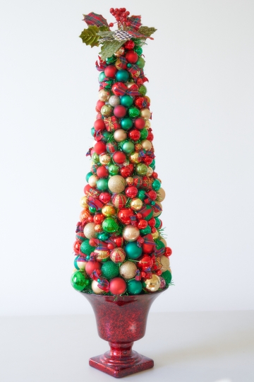 A tabletop tree from this year's display