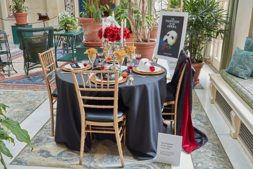 Tablescape inspired by the film Phantom of the Opera