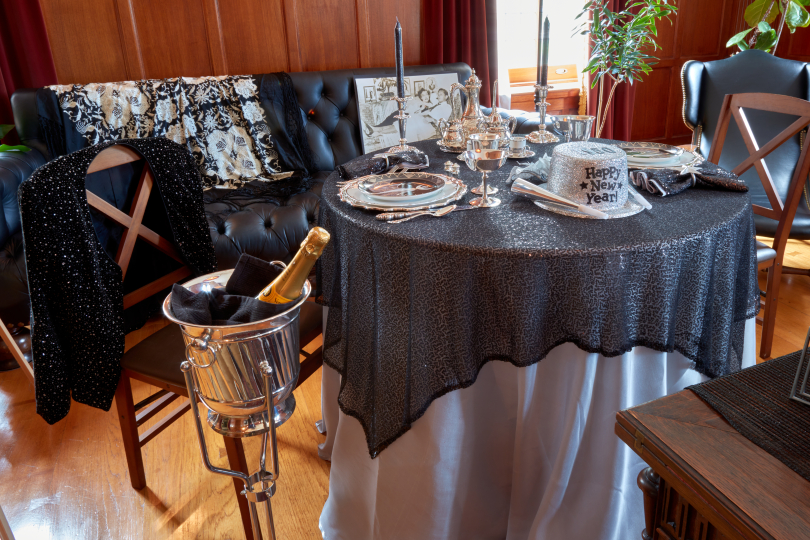 Tablescape inspired by the film Sunset Boulevard
