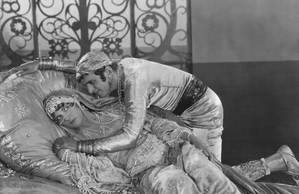 Still from The Thief of Bagdad