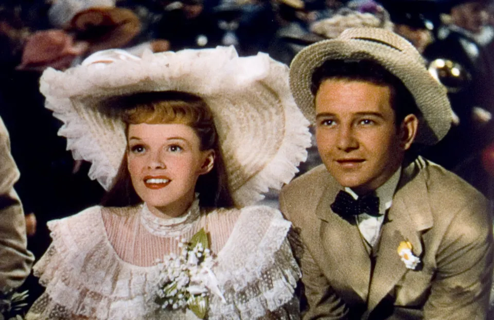 still from Meet Me in St. Louis  (1944)