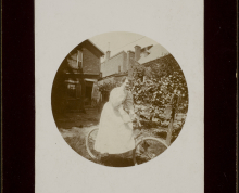 Unidentified photograph