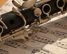 Clarinet on sheet music