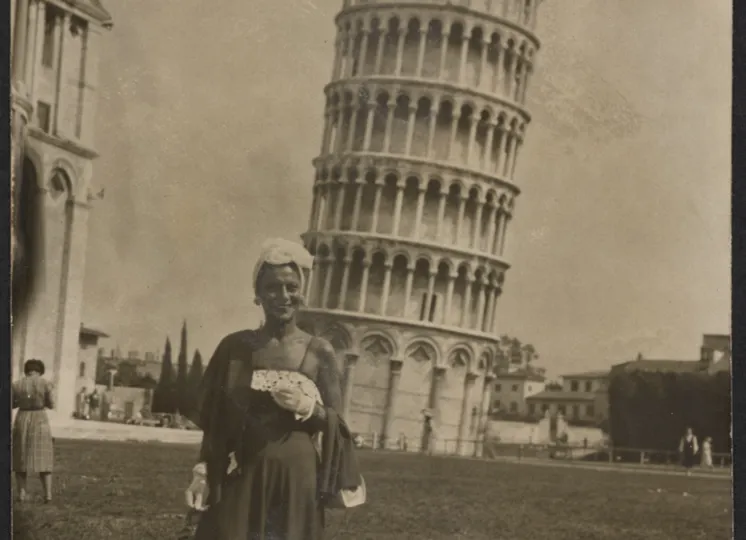 Unidentified photograph