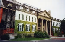 When the roof of the George Eastman House was being repaired a photo of the front of the house was put on fabric and it hung over the scaffolding. This way visitors could still get a photo of the front of the national historic landmark and contractors were hidden from view.