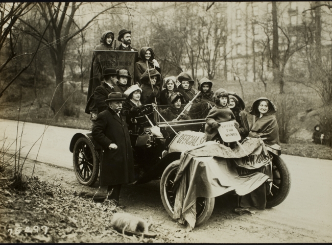 Women on Suffrage hike