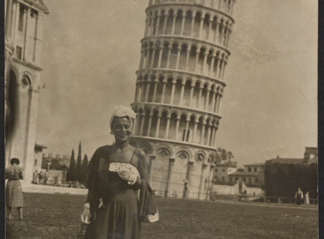 Unidentified photograph