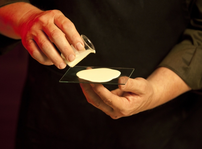 Pouring a gelatin emulsion onto a glass plate