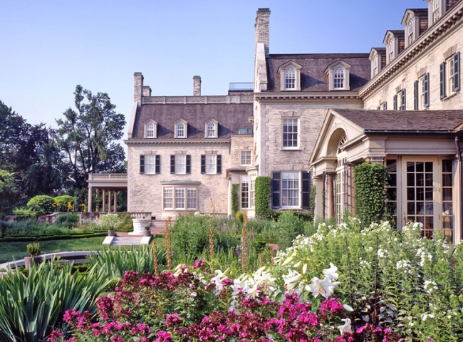 View of the mansion from the Townson Terrace garden